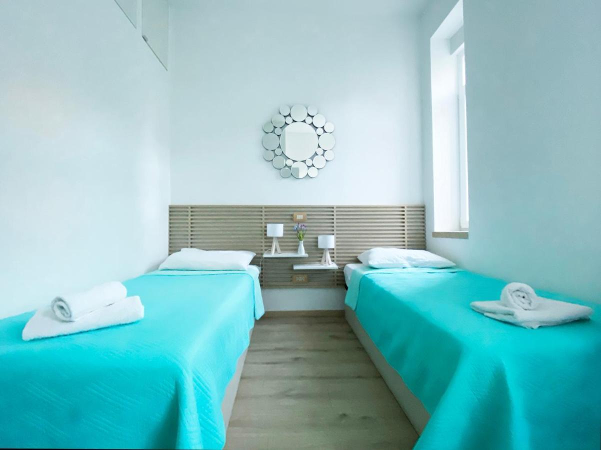 En-Suite Iris On Rokova Street - 5 Min Walk To The Old Town Of Spalato Esterno foto