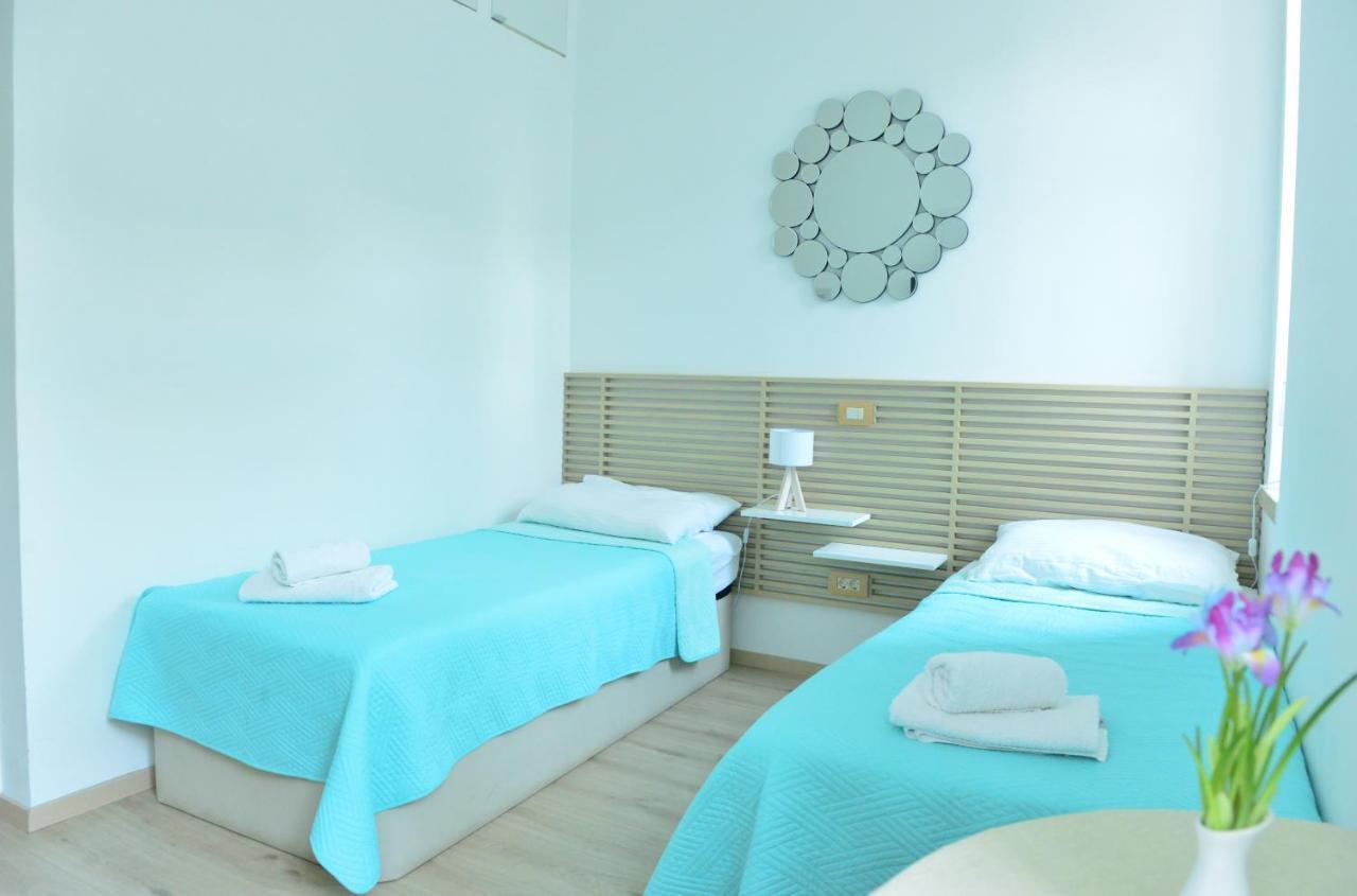 En-Suite Iris On Rokova Street - 5 Min Walk To The Old Town Of Spalato Esterno foto