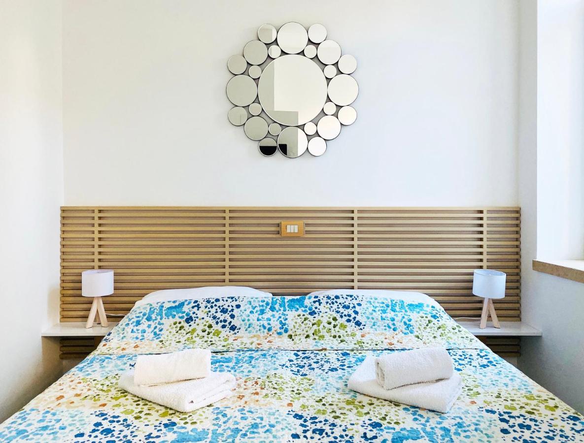 En-Suite Iris On Rokova Street - 5 Min Walk To The Old Town Of Spalato Esterno foto